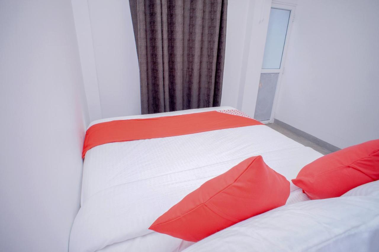 Pineview Hotell Unawatuna Exteriör bild